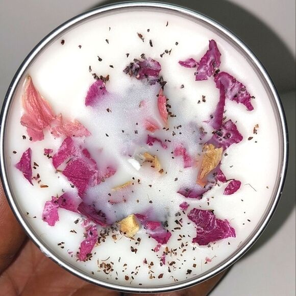 Hand crafted limited edition "Halliwell Manor" Zen-Me candle - Picture 4 of 7